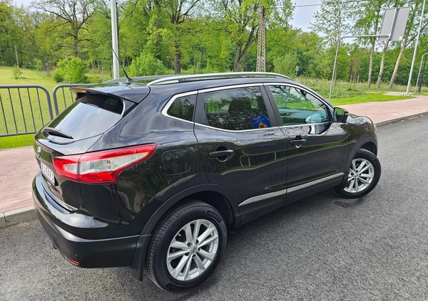 Nissan Qashqai cena 59999 przebieg: 173400, rok produkcji 2016 z Kościerzyna małe 631